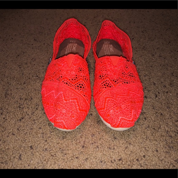 Coral lace Toms never worn - Picture 2 of 3